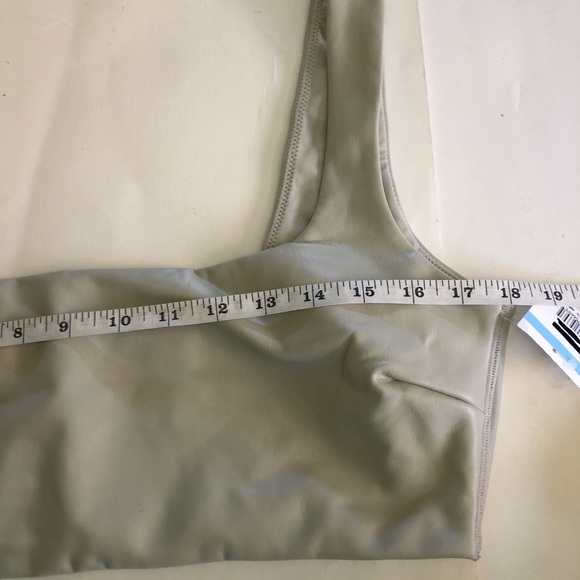 SKIMS Faux Leather Bralette Top in Shell Plus Size 2X - Picture 13 of 15